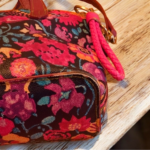 Dooney & Bourke RARE Marabelle Ruby Crossbody/Satchel Bag - Picture 10 of 10